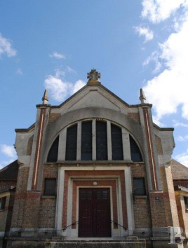 les �difices religieux  &agrave; vendre - picardie - A 1h30 de Paris environ, en Picardie,-importante &eacute;glise Art D&eacute;co, avec terrain

