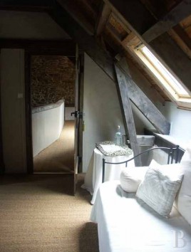 les manoirs  &agrave; vendre - bretagne - Tr&eacute;gor, manoir d'origine 15&egrave;me S. sur 8 hectares