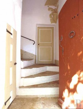 Traditional Provencal cottages & farmhouses  for sale - provence-cote-dazur - 16th century traditional house- between Salon and Aix-en-Provence