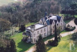 Castles / chateaux for sale - picardy - Neo-Renaissance-style manor house in a 27 ha (67 acre) estate near Chantilly