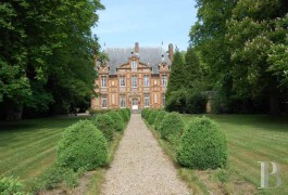 Manors for sale - upper-normandy - In the French department of Eure,-17th century listed manor house 