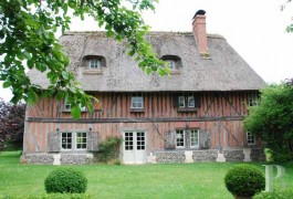 les manoirs &agrave; vendre - haute-normandie - En Haute Normandie,- petit manoir du 16&egrave;me S.