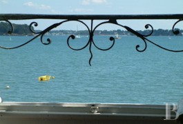 les maisons de caract�re &agrave; vendre - bretagne - Locmariaquer,-
maison face aux Iles
