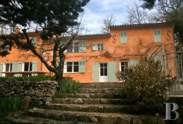 les maisons de caract�re &agrave; vendre - paca - En Provence verte,-ancienne ferme du 19&egrave;me S. sur 1,5ha