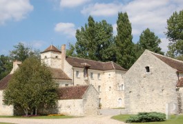 Mills for sale - ile-de-france - 12th century mill-
44 miles from Paris
