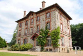 les demeures &agrave; vendre - ile-de-france - Au sud de la for&ecirc;t de Rambouillet, 60 km de Paris, demeure 1900 dans un parc bois&eacute; de 4,5 ha