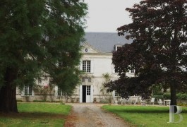 Manors for sale - upper-normandy - Manor house in the Caux region -on the Normandy coast