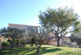 Character houses for sale - provence-cote-dazur - Group of 3 stone houses in a 17th century hamlet, in the Centre Var region