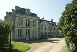 Castles / chateaux for sale - brittany - 18th century castle in 215 acres- in South Brittany