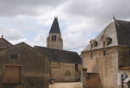 Farms for sale - center-val-de-loire - Farm-
47 miles South/West of Paris
