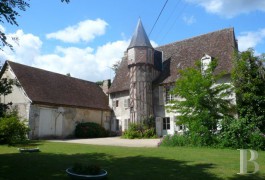 Residences for sale - center-val-de-loire - En Sologne, demeure seigneuriale du 13&egrave;me S.-remani&eacute;e au 15&egrave;me S. 
