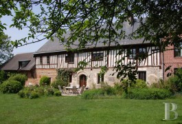 Manors for sale - upper-normandy - In Upper Normandy,-16th century manor house 