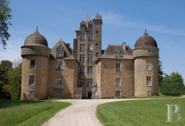 les propri�t�s �questres &agrave; vendre - midi-pyrenees - Vente au profit de la commune d'Aynac,-ch&acirc;teau class&eacute; MH