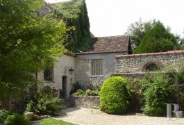 les maisons de caract�re &agrave; vendre - ile-de-france - Provins Ville haute, -vestiges de l�&eacute;glise saint Thibault