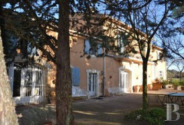 les mas à vendre - languedoc-roussillon - Mas dans les environs immédiats de Nîmes