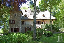 Residences for sale - midi-pyrenees - Large, luxurious home with a lake- and sources in the Lot