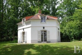 Character houses for sale - ile-de-france - 18th century inspired,- hexagonal pavilion less than 30 km (19 miles) from Paris in Yvelines