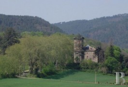 les ch�teaux &agrave; vendre - languedoc-roussillon - Parc National- des C&eacute;vennes