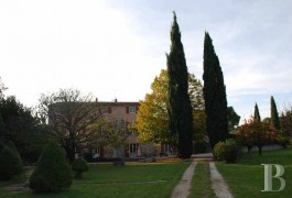 les bastides et les mas &agrave; vendre - paca - Entre Salon et Aix en Provence,-bastide du 16&egrave;me S. 