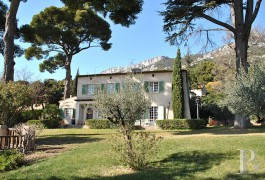 les demeures &agrave; vendre - paca - A 10 minutes de Toulon,-propri&eacute;t&eacute; entre mer et montagne