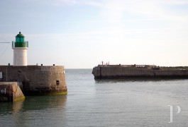 les demeures &agrave; vendre - pays-de-loire - Sur l�&icirc;le d�Yeu,-demeure de style Gustavien 