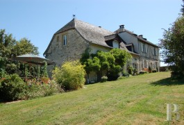 les maisons de caract�re &agrave; vendre - midi-pyrenees - Ancienne r&eacute;sidence d�un ma&icirc;tre fondeur-avec remarquable vue panoramique