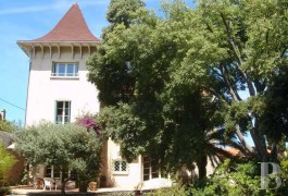les demeures &agrave; vendre - paca - Proche des calanques, &agrave; 50 m de la plage, maison de ma&icirc;tre 19&egrave;me S. 
