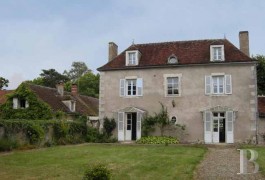 les maisons de caractère à vendre - bourgogne - Bourgogne du Nord, -ancien presbytère du 18ème S.