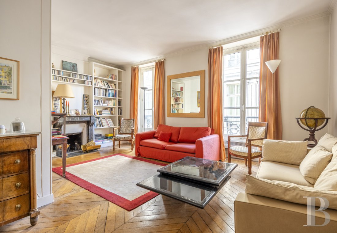 appartements à vendre - paris - Dans le 6e arrondissement, rue des Saints-Pères, un appartement restauré de 57 m² au caractère authentique 