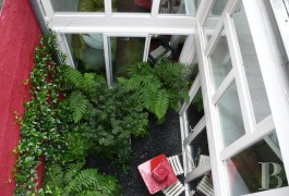 ile-de-france - A 5-bedroomed, open-plan flat around a patio on the highland
in Paris� 18th arrondissement