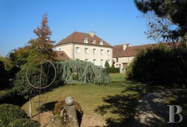 Castles / chateaux for sale - burgundy - 5 minutes from Dijon,-Louis XV style castle, 