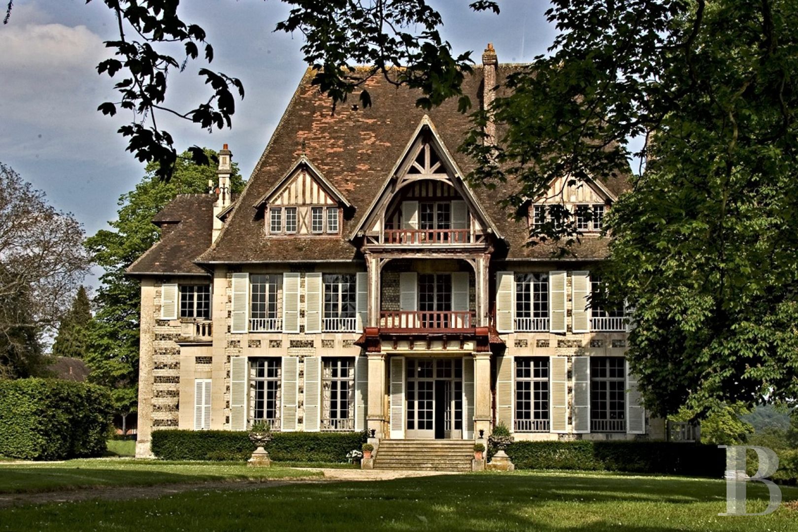 Castles / chateaux for sale in France near deauville