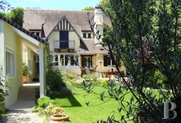 les demeures &agrave; vendre - ile-de-france - Dans le Val-de-Marne, r&eacute;sidentiel, maison bourgeoise et ses d&eacute;pendances au bord de l�eau 