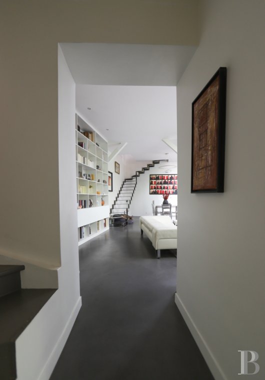 Houses for sale Montmartre in France