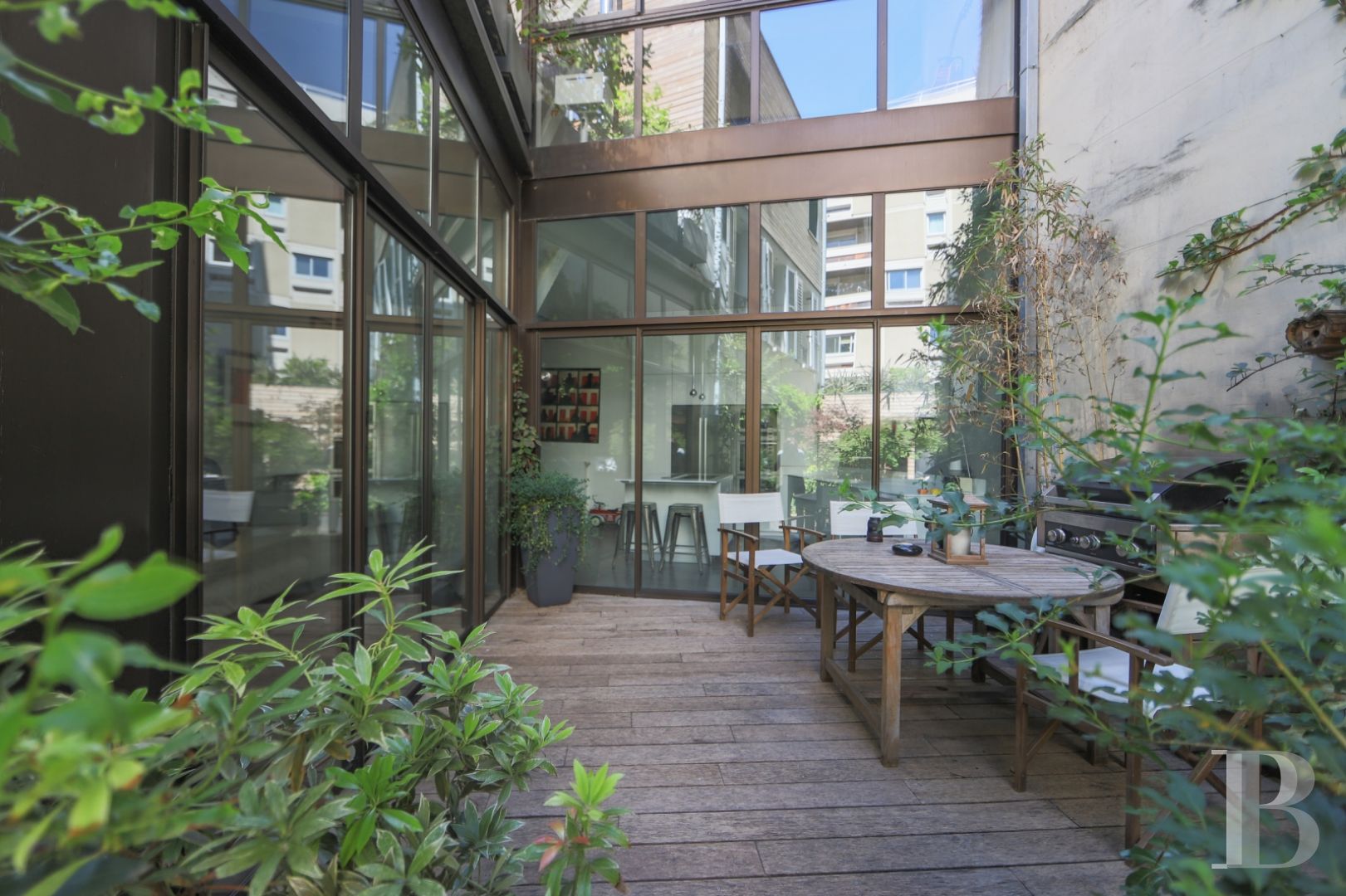 Houses for sale Montmartre in France