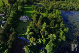 Castles / chateaux for sale - brittany - Morbihan, 108 untenanted ha (266 acres) with chateau and outbuildings 
