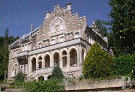 Residences for sale - languedoc-roussillon - Surrounded by Southern Cevennes� regional landscapes, a French Riviera residence
