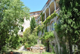 Castles / chateaux for sale - provence-cote-dazur - Near to Bandol, a 900 m&sup2; (9,687 sq ft) village chateau with panoramic seaview to be restored