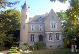 les demeures &agrave; vendre - ile-de-france - A moins de 10km de Paris,-castel du 19e S. de style n&eacute;o-gothique  