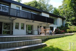 Architecture du 20�me S. &agrave; vendre - ile-de-france - Ville d�Avray, &agrave; 15 km de Paris centre, villa d�architecte des ann&eacute;es 70 dans parc arbor&eacute;