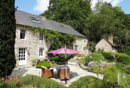Mills for sale - brittany - In the C&ocirc;tes d�Armor region, a renovated farm and mill set in 3.5 ha (8.7 acres)