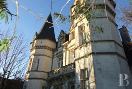 les h�tels particuliers &agrave; vendre - bretagne - Ille et vilaine, h&ocirc;tel particulier du 19&egrave;me S. dans un centre ville historique