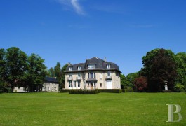 les manoirs &agrave; vendre - picardie - En Picardie, manoir et d&eacute;pendances avec douves et parc sur 21ha
