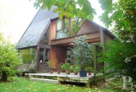 les demeures &agrave; vendre - ile-de-france - Maison d�architecte au bord de l�eau
dans la proche banlieue parisienne