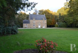 Manors for sale - brittany - A reconstituted manor house and its outbuilding 
in grounds of more than 5 hectares of Rennes