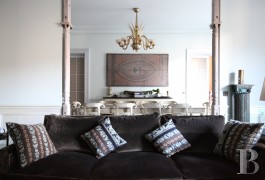 ile-de-france - A 324 m&sup2; flat of high standing
in the S&egrave;vres-Babylone district