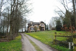 les for�ts  et terres agricoles &agrave; vendre - haute-normandie - Normandie,
demeure Anglo-Normande sur 3 hectares de for&ecirc;t. 