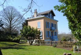 Character houses for sale - lower-normandy - A Second Empire villa 
with a view on the heights of Honfleur