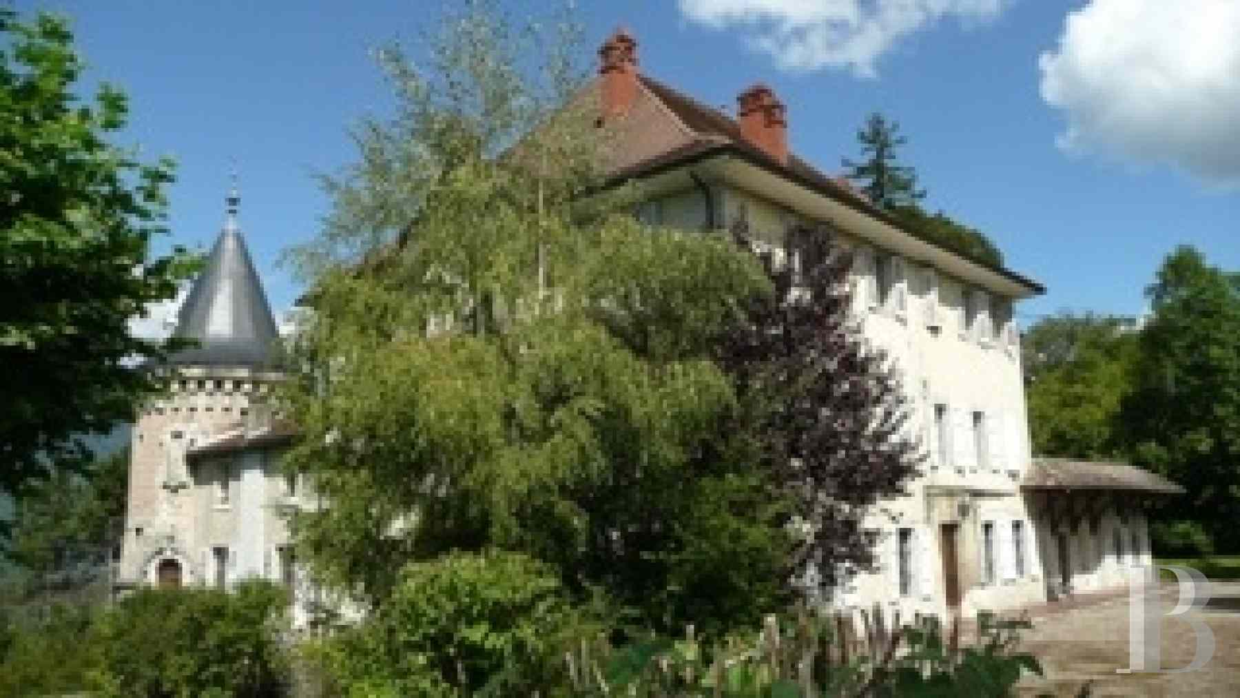 A village chateau near to Lake Bourget an hour from Geneva between Aix