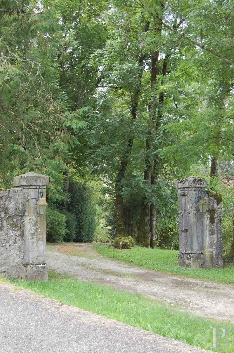 A village chateau near to Lake Bourget an hour from Geneva between Aix
